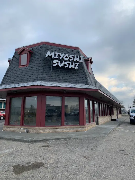 Miyoshi Sushi Picture 2