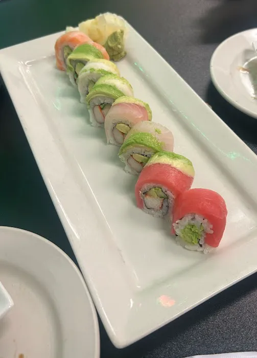Simple Thai & Sushi Picture 4
