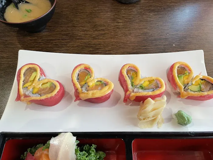 Volcano Sushi Picture 5
