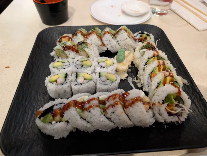 Take Sushi Japanese Restaurant Picture 3
