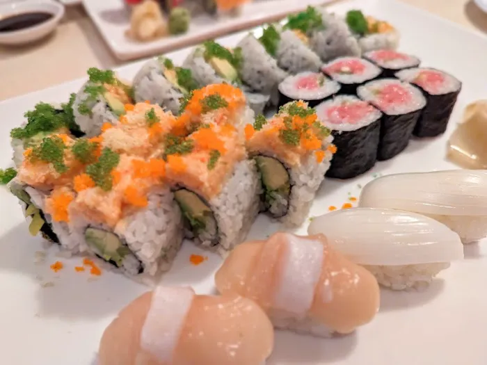 Take Sushi Japanese Restaurant Picture 8
