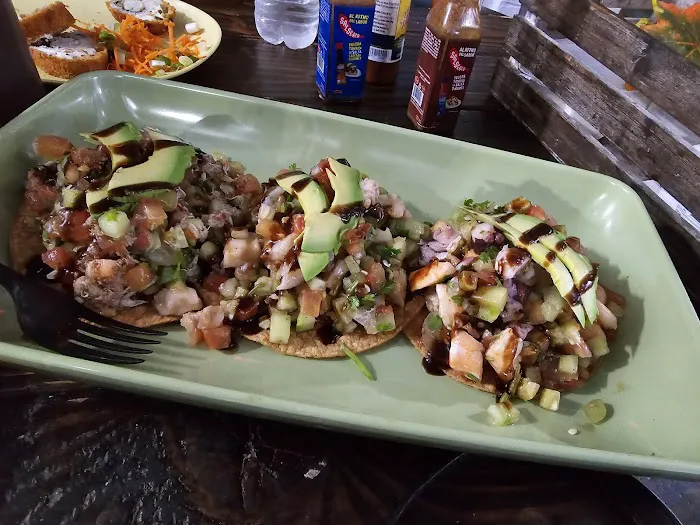 MV Snacks and Sushi Picture 4
