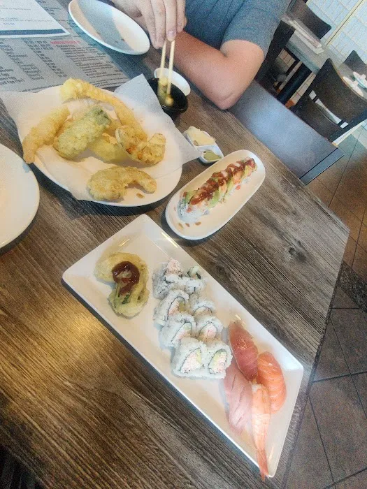 Makitto Sushi Picture 5