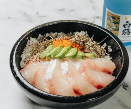 Icho Izakaya Sushi & Grill