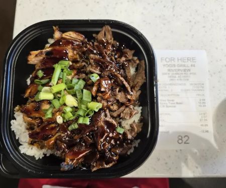 Yogis Grill - Mesa Riverview