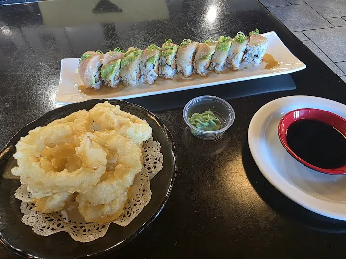 HOUSE - Modern Sushi Restaurant Picture 7