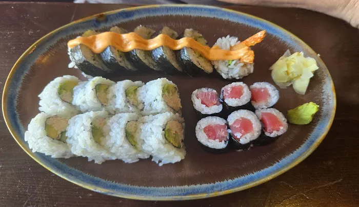 Masa Sushi Japanese Cuisine Gilbert Picture 1
