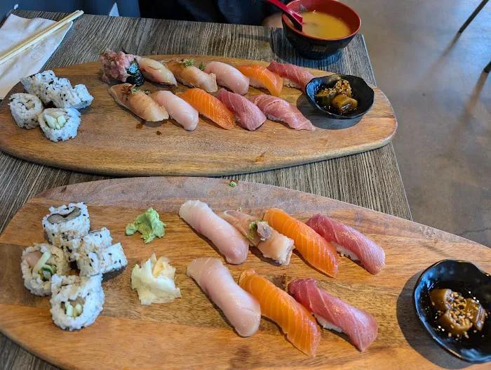 Kuka Sushi & Izakaya Picture 3