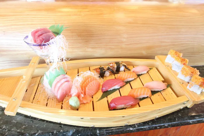 Orient Sushi & Grill Picture 3