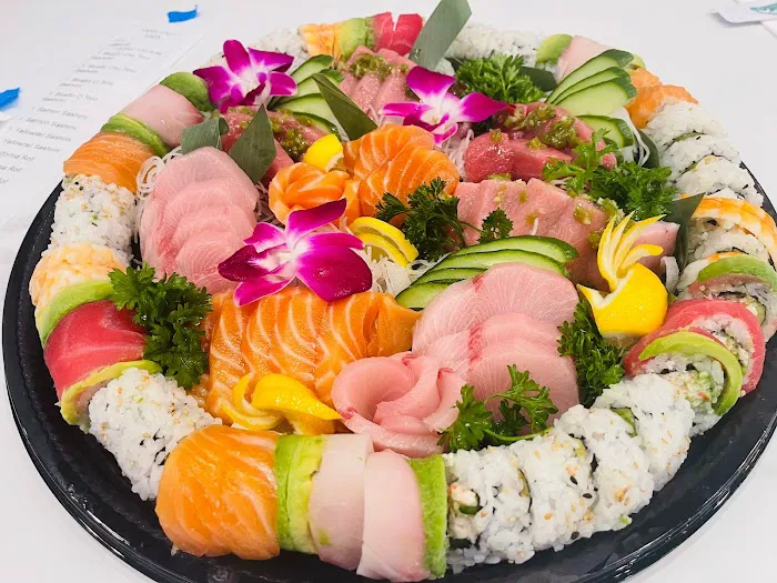 Hi 5 Sushi Picture 3