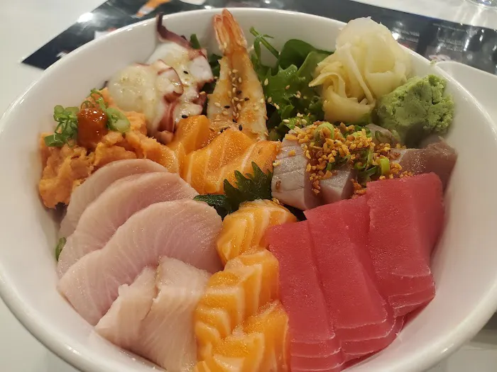Hi 5 Sushi Picture 4