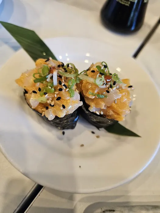 Hi 5 Sushi Picture 10