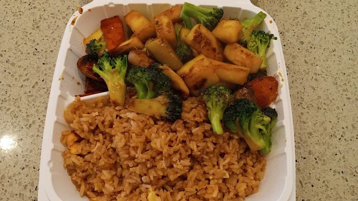 L&L FRESH HIBACHI SUSHI (10% Off Online Ordering Only) Picture 4