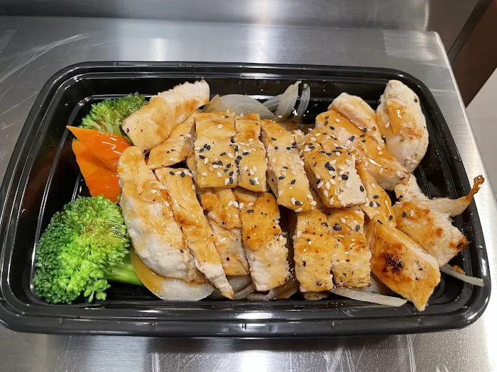 L&L FRESH HIBACHI SUSHI (10% Off Online Ordering Only) Picture 10