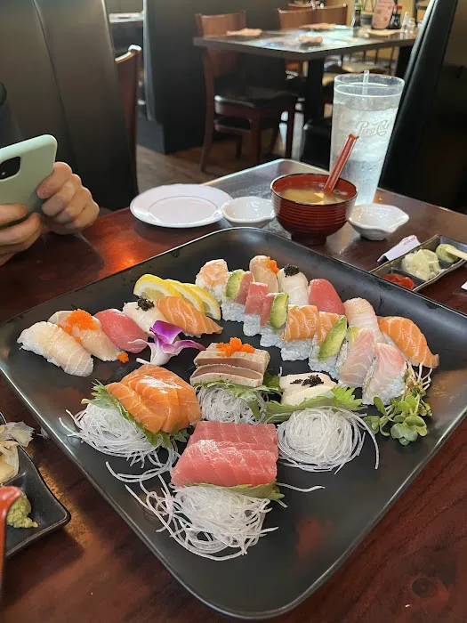 Hon Machi Sushi & Cocktails Picture 4