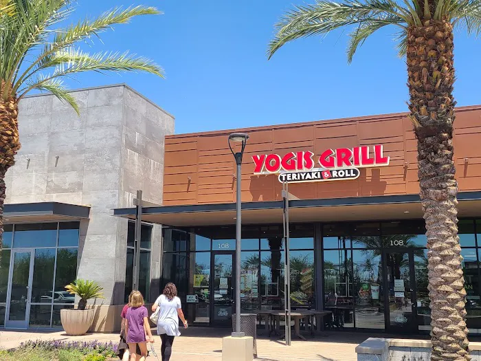 Yogis Grill Picture 3