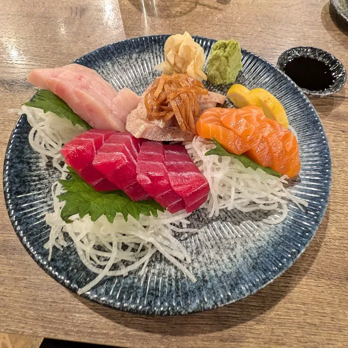 Maguro Sushi and Ramen Picture 10