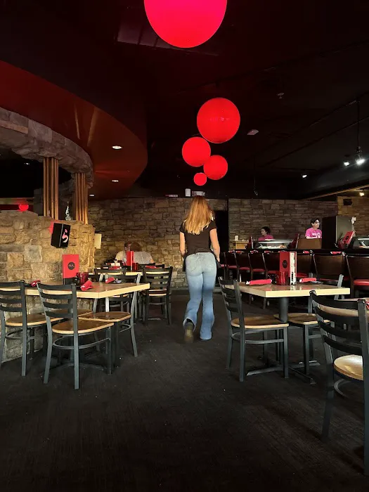 RA Sushi Bar Restaurant Picture 4