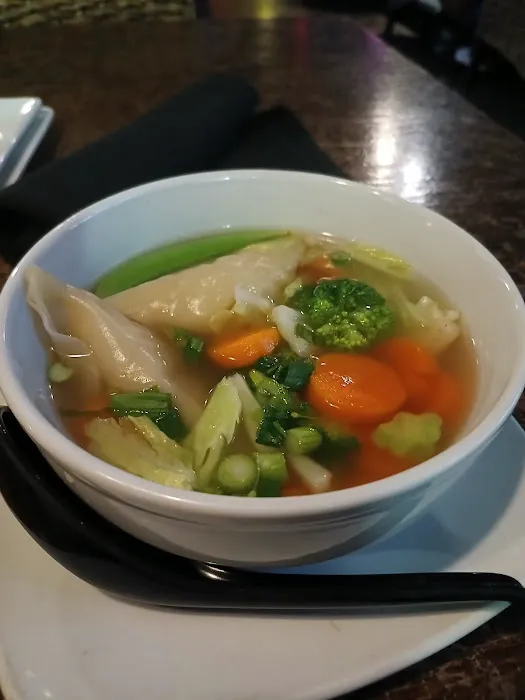 Wok 'N Roll Asian Fusion Picture 9