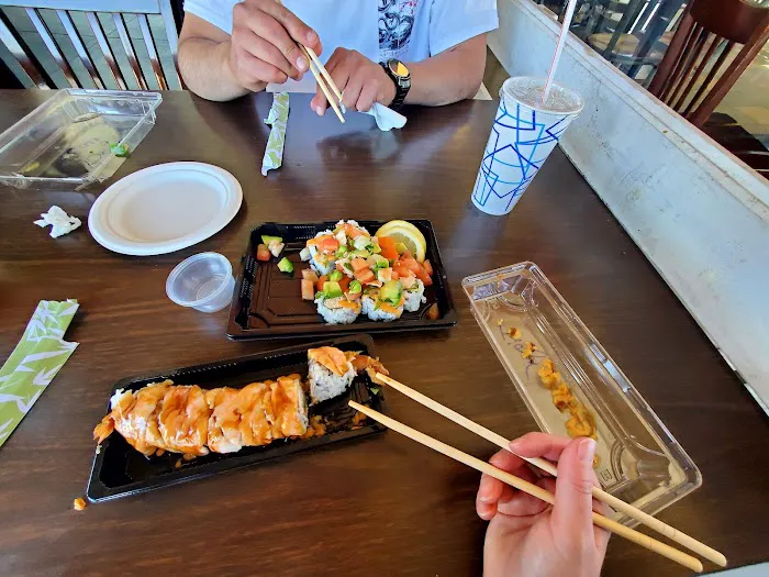 Sushi Neko Picture 5