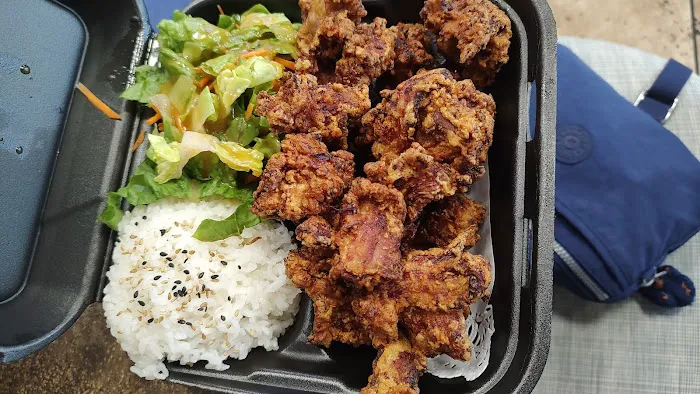 Yogis Grill Picture 4