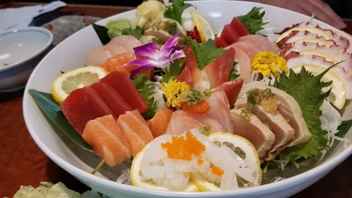 Shu Sushi Ramen & Grill Picture 3