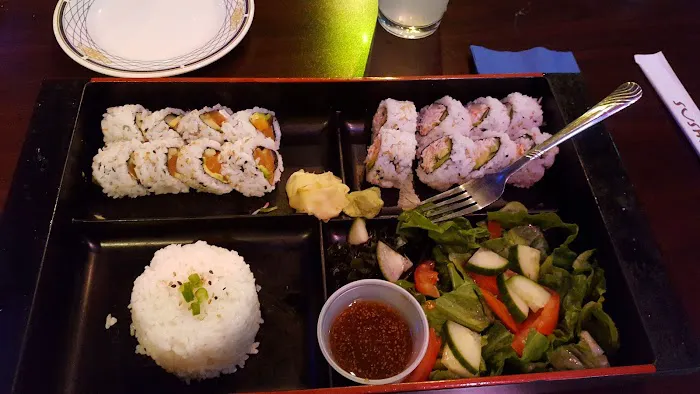 Sushi Creek Picture 2