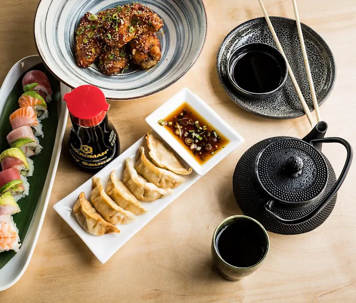OBON Sushi Bar Ramen Picture 9