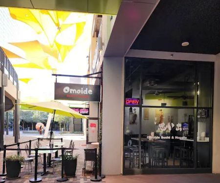 Omoide Sushi and Noodle