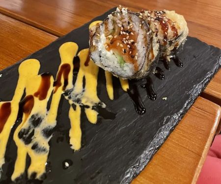 MOTOMOTO Sushi & Izakaya