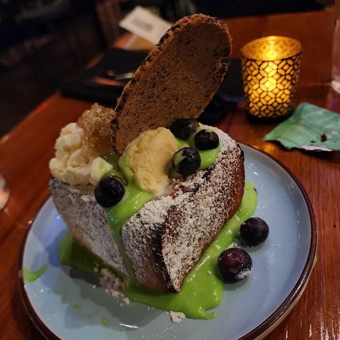 MOTOMOTO Sushi & Izakaya Picture 10