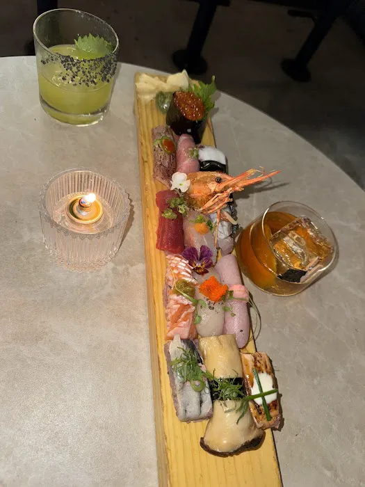 Harumi Sushi Bar Picture 4
