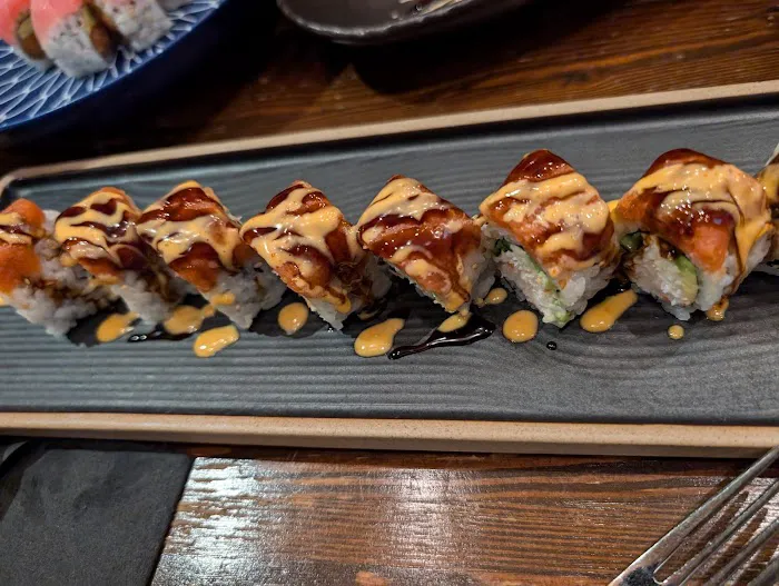 Yama Sushi & Asian Cuisine Picture 5