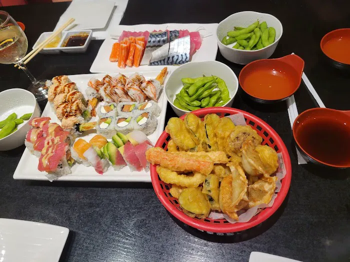 Akita Sushi Picture 7