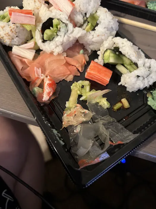 The sushi house Picture 2