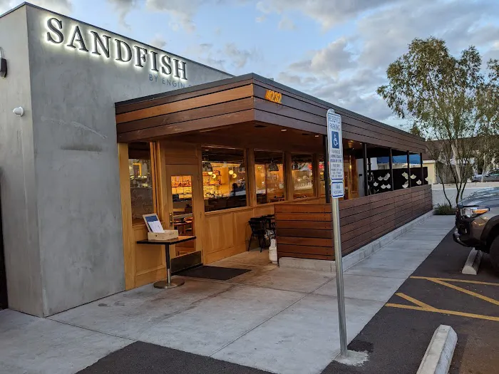 Sandfish Sushi & Whiskey, Phoenix Picture 1