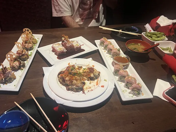 RA Sushi Bar Restaurant Picture 8