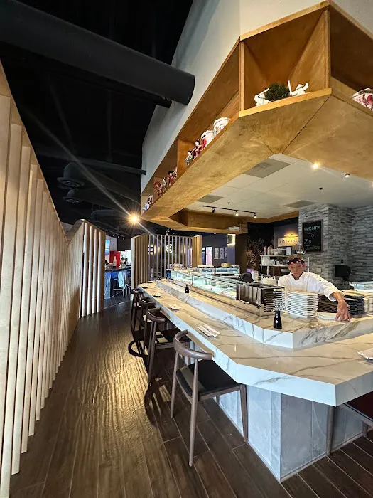 Zu Izakaya Sushi Bar Picture 2