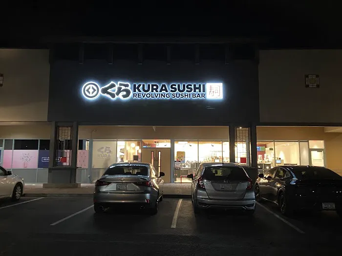 Kura Revolving Sushi Bar Picture 1