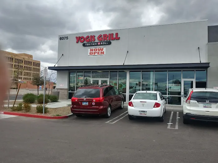Yogis Grill - Teriyaki & Roll Picture 1