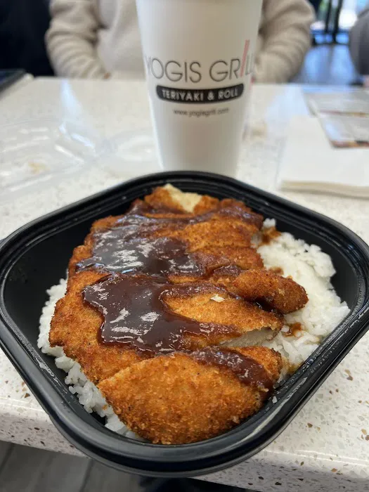 Yogis Grill - Teriyaki & Roll Picture 5