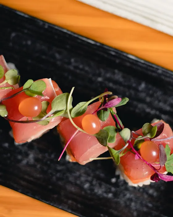Nori Sushi & Asian Dining Picture 4