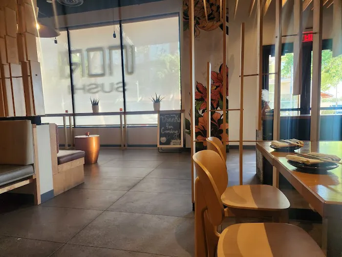 Nori Sushi & Asian Dining Picture 5