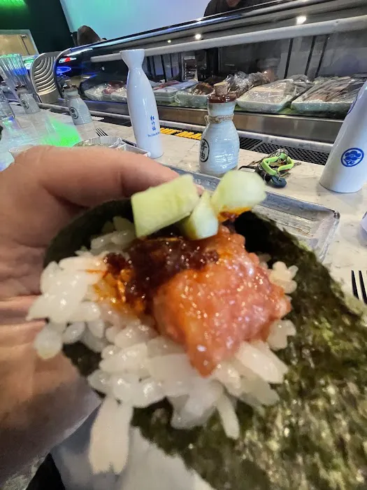Hashi Sushi Picture 7