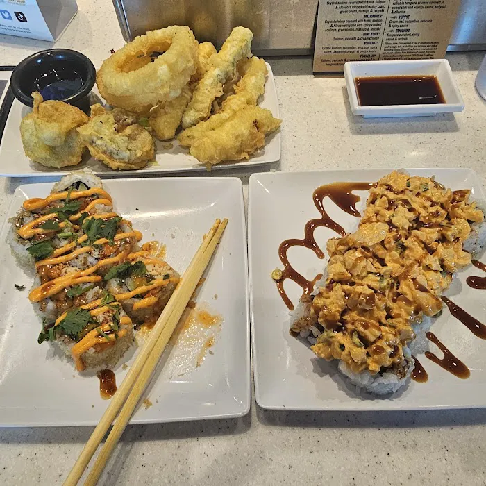 Trapper's Sushi - Avondale Picture 7