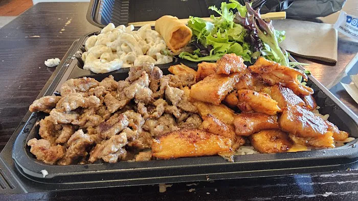 Pokitrition - Sushi Burritos + Hawaiian BBQ + Poke Picture 4