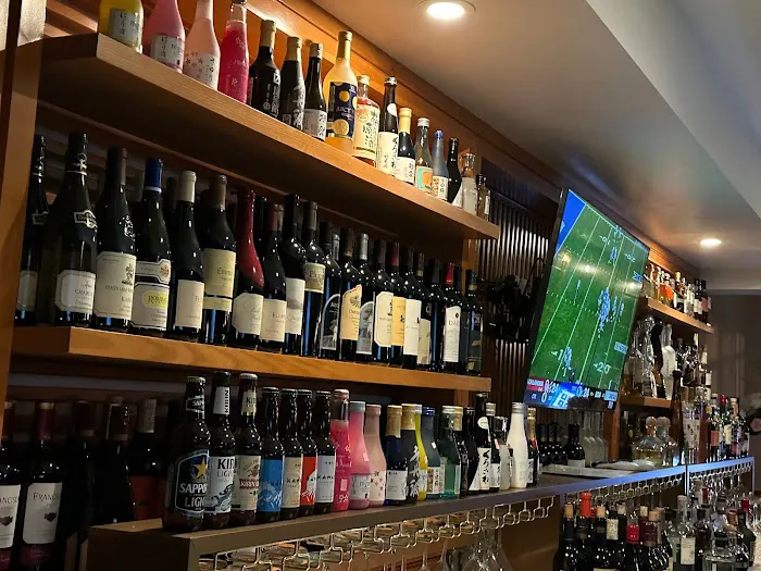 SWAN Sushi Seafood Bar Picture 5