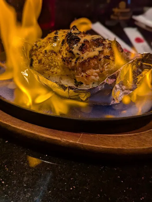 Nakama Sushi Restaurant & Lounge Picture 9