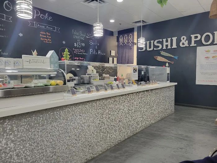 Sushi & Poke House Picture 3