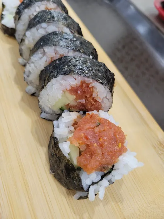 Sushi & Poke House Picture 9